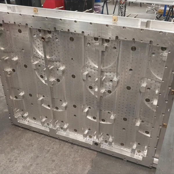 Forma do produkcji EPP HVAC